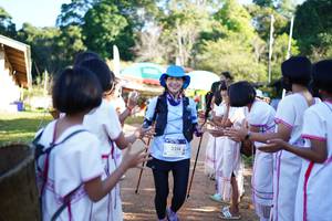 BIB: 2214
                            <button type="button" onclick="openModal(18982753)" class="btn btn-primary btn-sm float-right btn-popup" data-toggle="modal" data-target=".modal-high-quality">
                        <i class="fas fa-shopping-cart"></i> Add to Cart
                    </button>
                                            <button type="button" onclick="isThisMe(18982753, true)" class="btn btn-success btn-sm float-right btn-popup btn-isme hidden" data-toggle="tooltip" data-placement="bottom" title="นี่คือรูปของคุณใช่ไหม คลิกที่นี่เพื่อเอาเข้าอัลบั้ม">
                        <i class="fas fa-plus"></i> Add to album
                    </button>
                    <button type="button" onclick="isThisMe(18982753, false)" class="btn btn-warning btn-sm float-right btn-popup btn-isnotme hidden">
                        <i class="fas fa-ban"></i> Remove from album
                    </button>